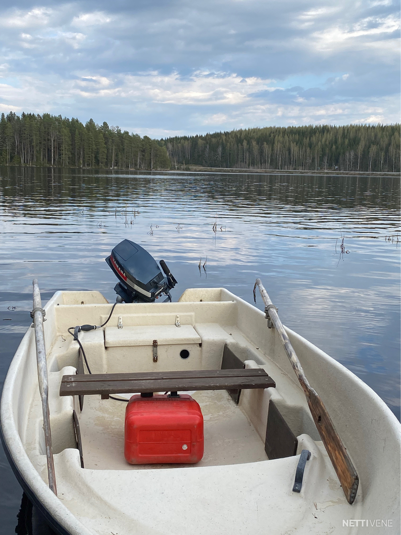 Lohi tasaperävene Moottorivene Jyväskylä Nettivene