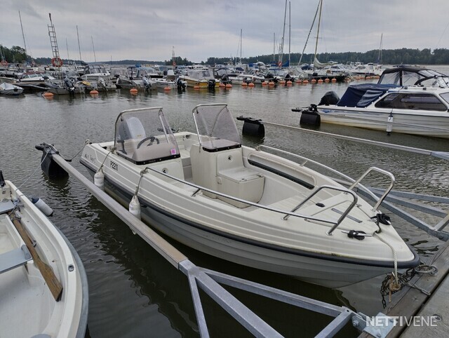 Terhi Twin C Motor Boat Espoo Nettivene