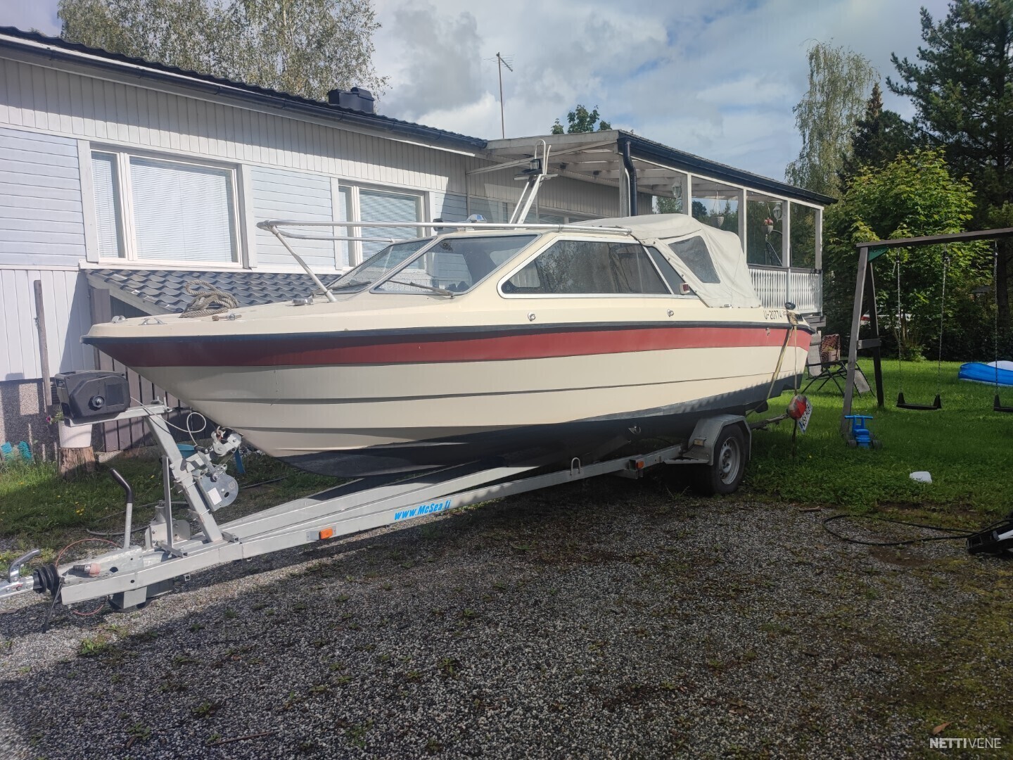 Flipper 640 HT Moottorivene Raisio Nettivene