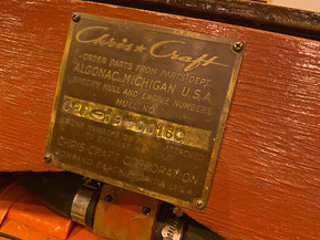 Chris-Craft 