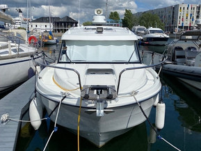 Beneteau Antares 8