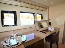 Sunseeker Predator 60