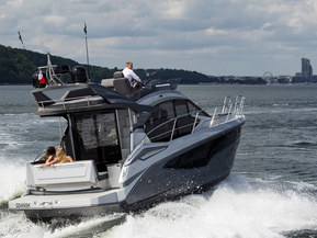 Galeon 360 FLY