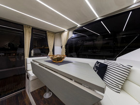 Galeon 360 FLY
