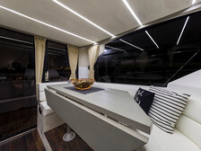 Galeon 360 FLY