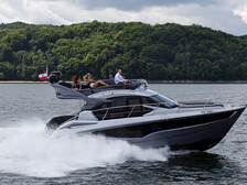 Galeon 360 FLY