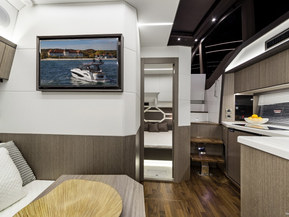 Galeon 425 HTS