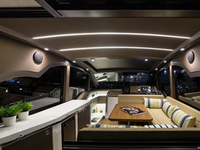 Galeon 425 HTS