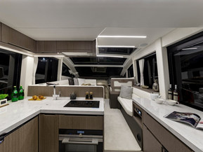 Galeon 470 SKYDECK