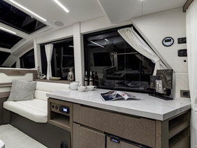 Galeon 470 SKYDECK