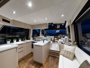 Galeon 510 SKYDECK