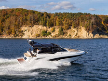 Galeon 425 HTS