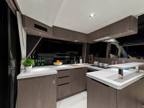 Galeon 510 SKYDECK