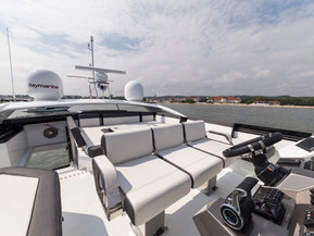 Galeon 650 SKYDECK