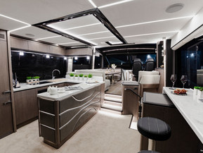 Galeon 680 FLY