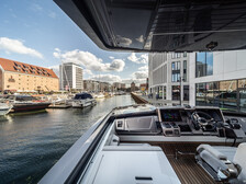 Galeon 700 SKYDECK