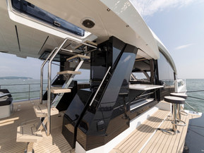 Galeon 650 SKYDECK