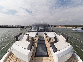 Galeon 650 SKYDECK