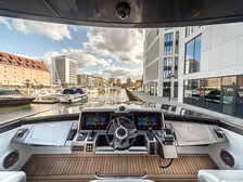 Galeon 700 SKYDECK
