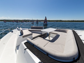 Galeon 800 FLY