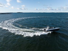 Yamarin Cross 62 VMAX