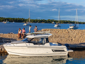 Jeanneau Merry Fisher 795