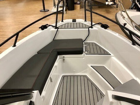 Yamarin Cross 57 VMAX