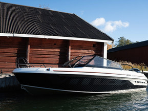 Yamarin Cross 62 VMAX