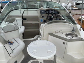 Sea Ray 240 Sundancer