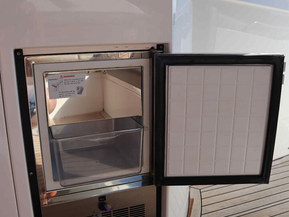 Sunseeker Portofino 48