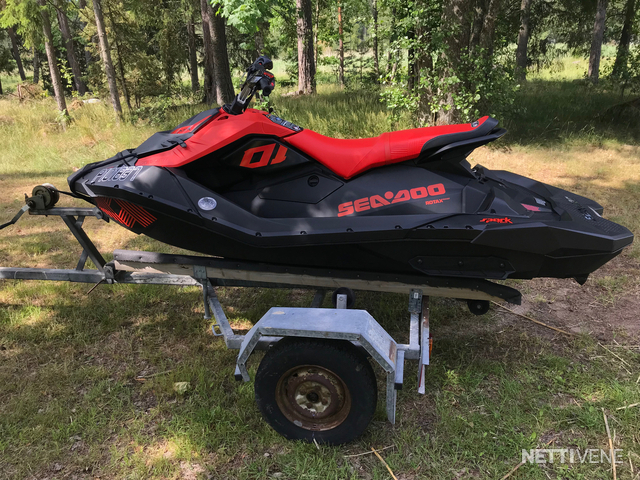 Sea Doo Spark Trixx Up Sis Alv Vesijetti Porvoo Nettivene