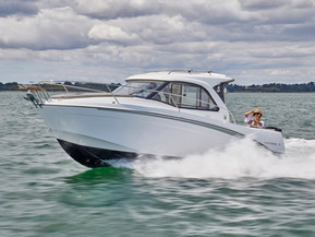 Beneteau Antares 7