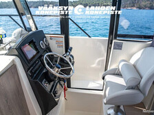 Quicksilver Captur 705 Pilothouse