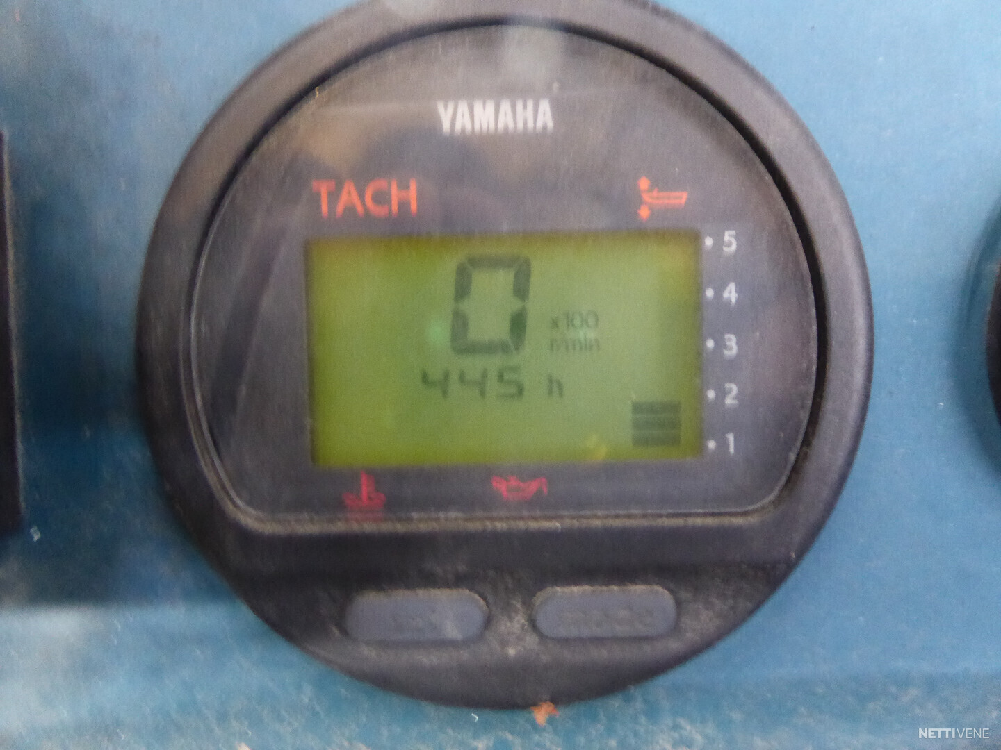 9 / 9