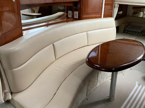 Sea Ray 375 Sundancer