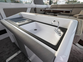 Axopar 45 XC Cross Cabin