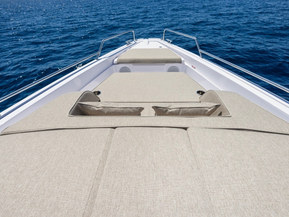 Axopar 45 XC Cross Cabin