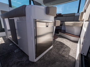 Axopar 45 XC Cross Cabin