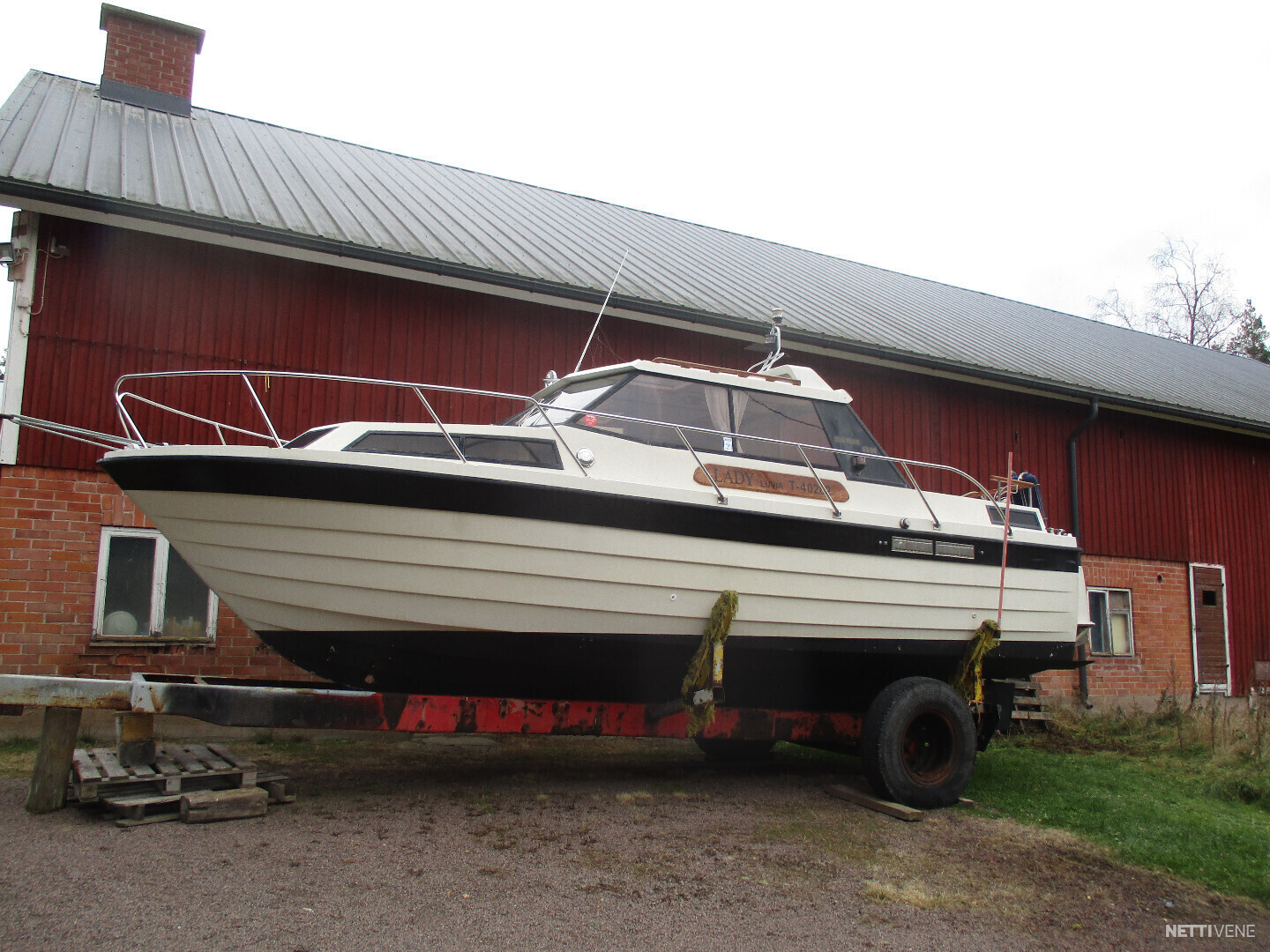 Sunmar 8500 C Moottorivene 1986 Luvia - Nettivene