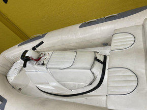 Avon 320 seasport jet