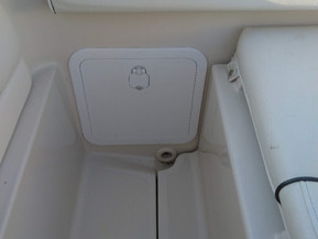 Sea Ray 215 Weekender