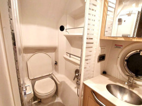 Sea Ray 375 Sundancer