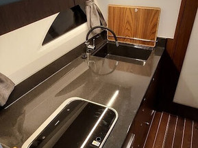 Marex 310 Sun Cruiser