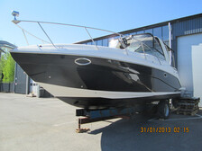 Rinker 320 Fiesta Vee