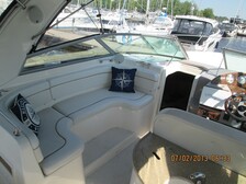 Rinker 320 Fiesta Vee