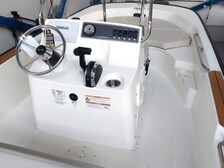 Boston Whaler 170 Montauk