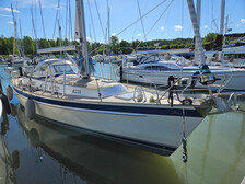 Hallberg-Rassy 43