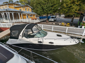 Sea Ray 275 Sundancer