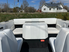 Sea Ray 200 CC