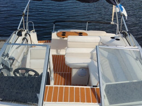 Bayliner 2155 Ciera